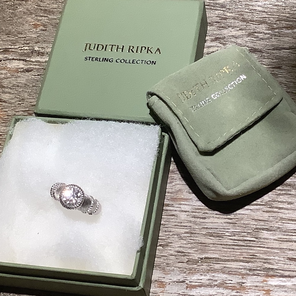 Judith Ripka Sterling Collection  925 CZ ring, Size 8